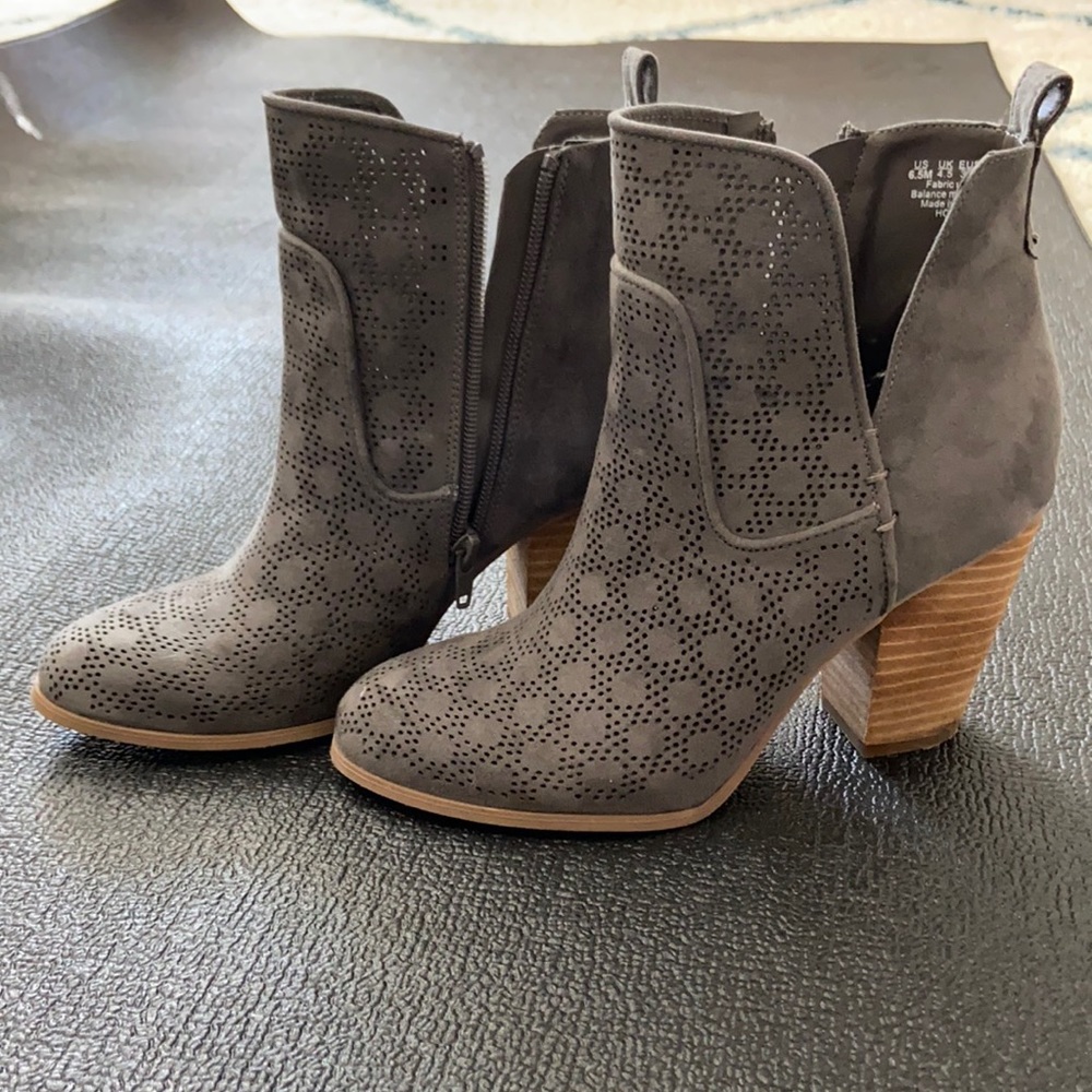 Spring Booties!!